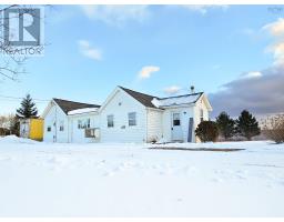 4606 Highway 2, Upper Economy, Nova Scotia