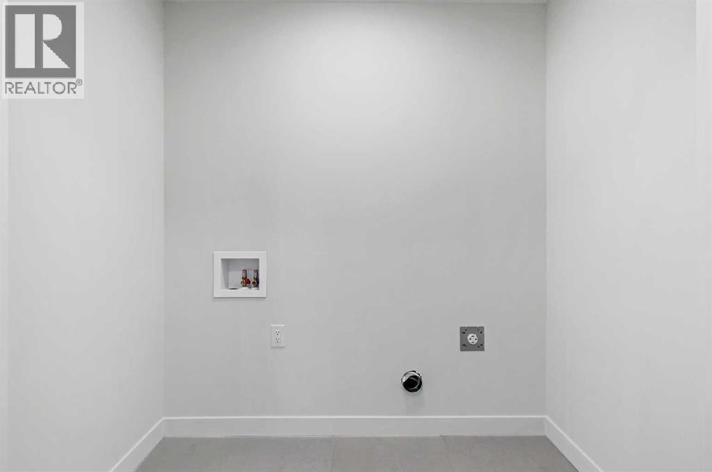 220 Waterford Heath, Chestermere, Alberta  T1X 2Z7 - Photo 33 - A2269514