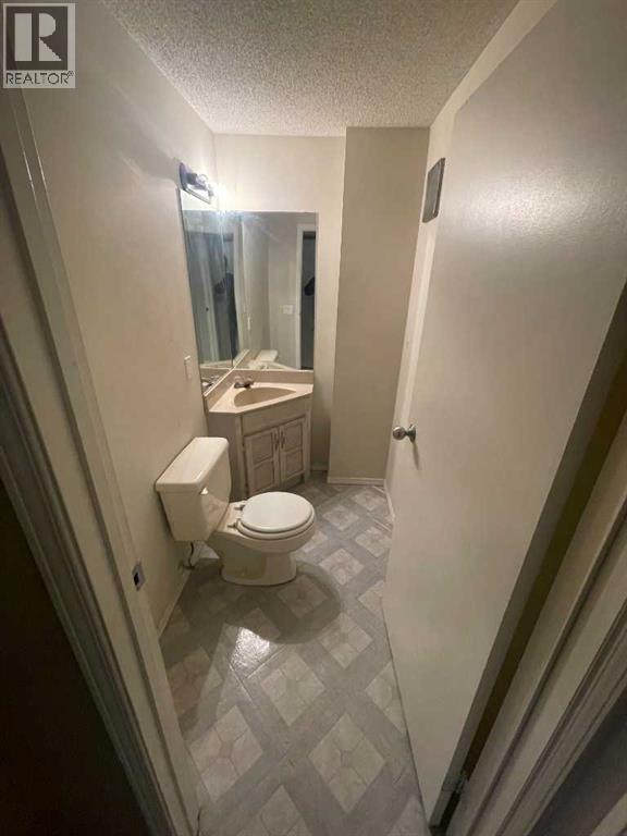 68 Abbeydale Villas Ne, Calgary, Alberta  T2A 7P6 - Photo 17 - A2274582