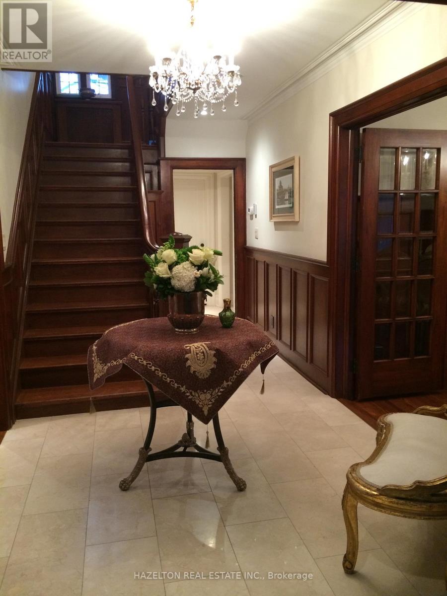 299 Forest Hill Road, Toronto (Forest Hill South), Ontario  M5P 2N7 - Photo 2 - C12637720