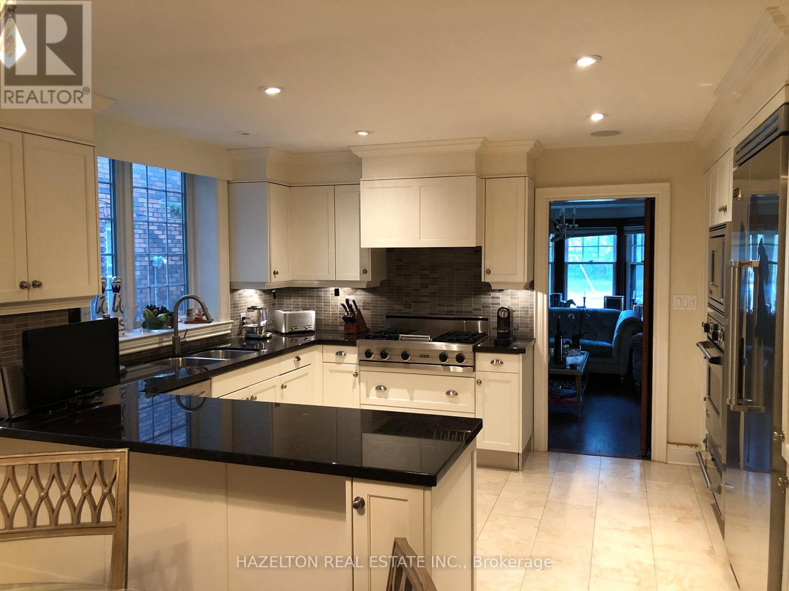 299 Forest Hill Road, Toronto (Forest Hill South), Ontario  M5P 2N7 - Photo 5 - C12637720