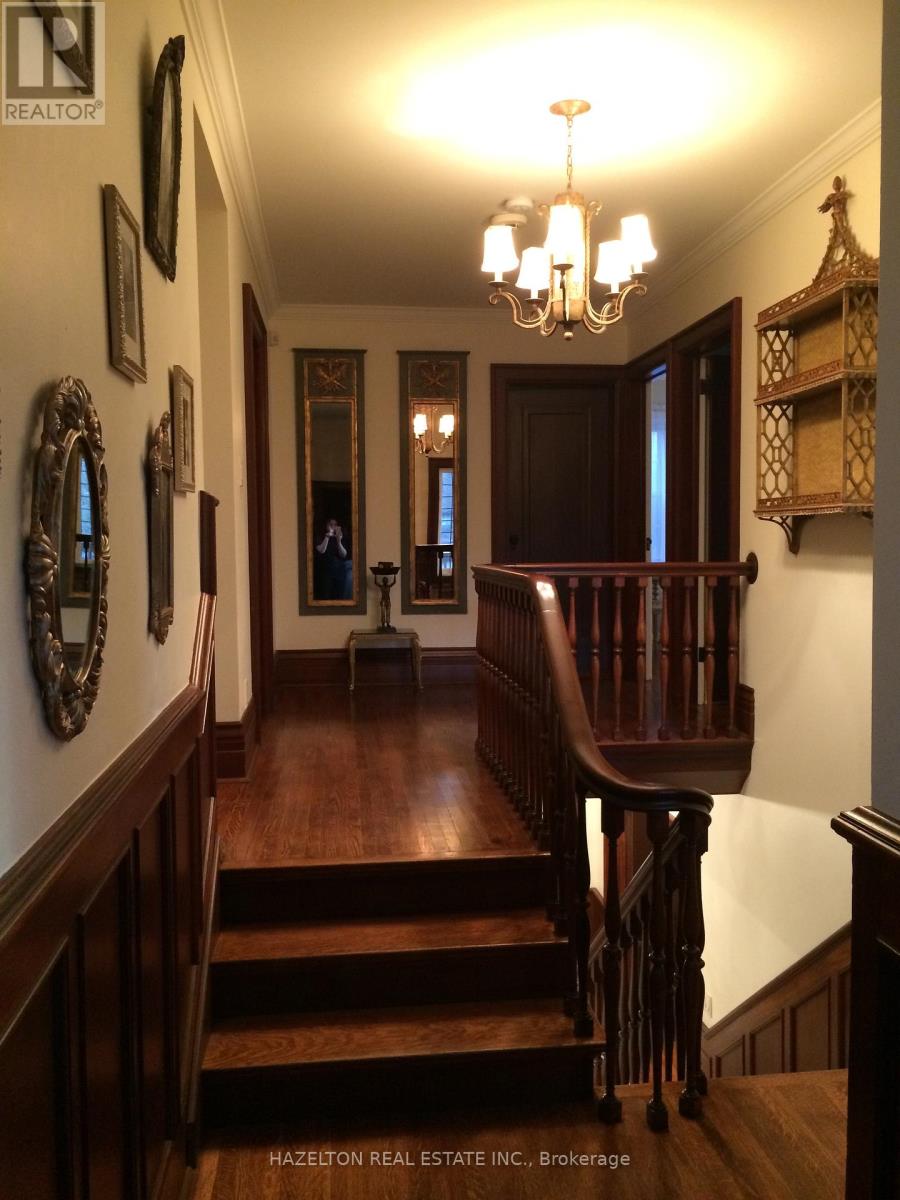 299 Forest Hill Road, Toronto (Forest Hill South), Ontario  M5P 2N7 - Photo 8 - C12637720