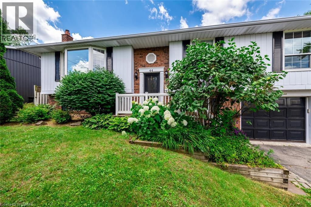 44 Valleyview Drive, Ancaster, Ontario  L9G 2A5 - Photo 2 - 40794245