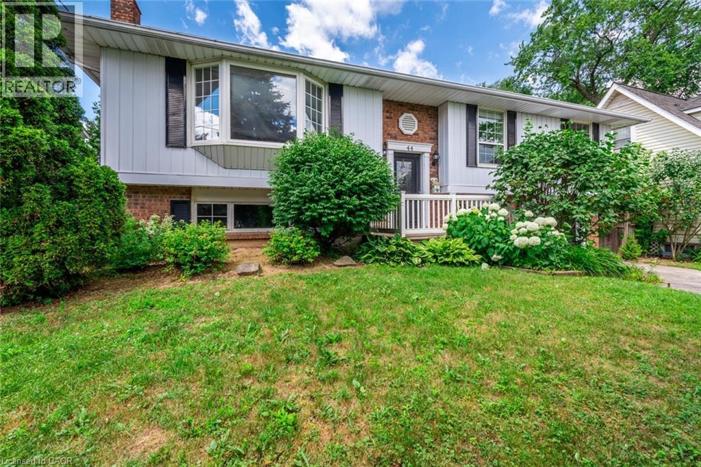 44 Valleyview Drive, Ancaster, Ontario  L9G 2A5 - Photo 3 - 40794245