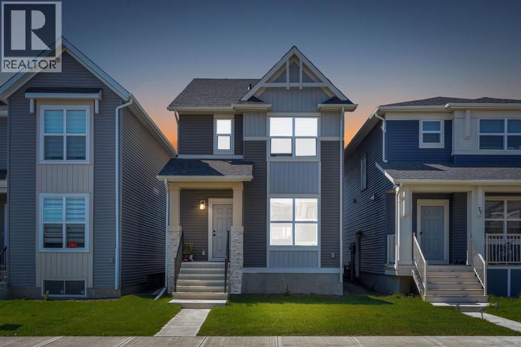 67 Corner Glen Gardens Ne, Calgary, Alberta T3N 2L3 - Photo 1 - A2268097