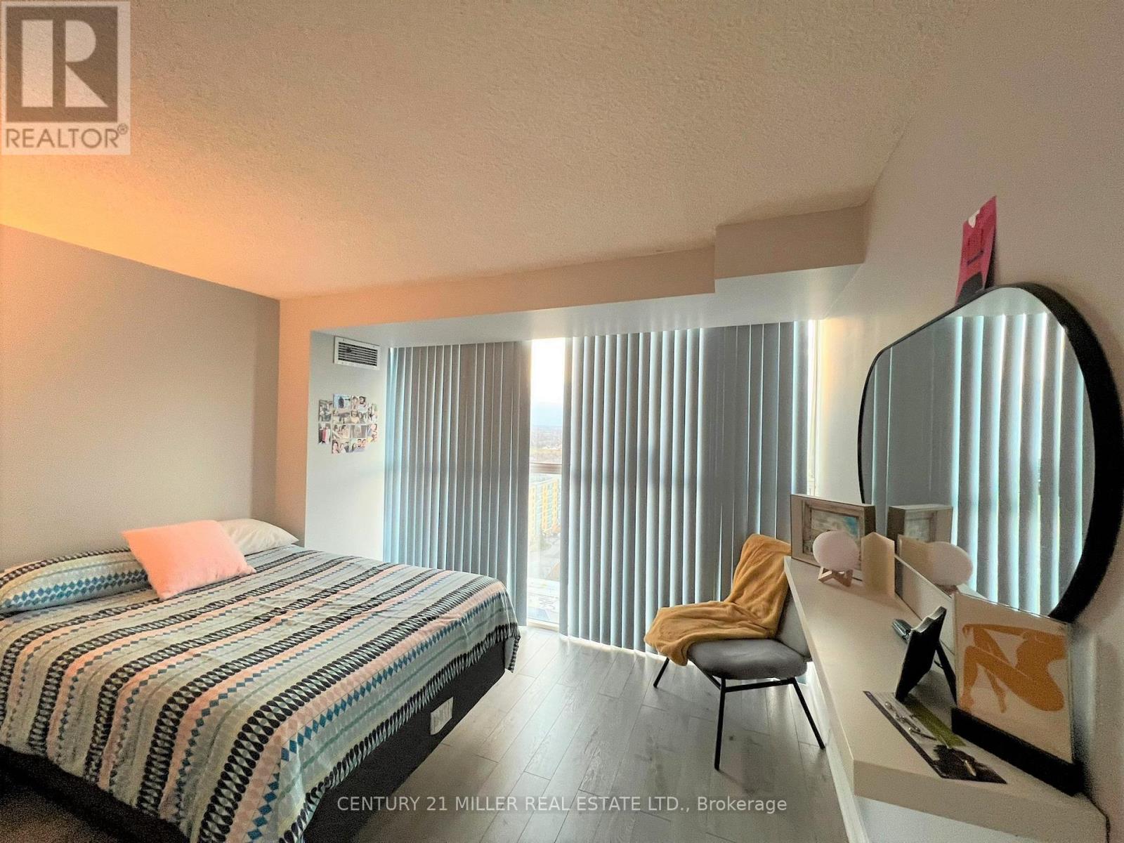 1802 - 25 Trailwood Drive, Mississauga (Hurontario), Ontario  L4Z 3K9 - Photo 11 - W12637710