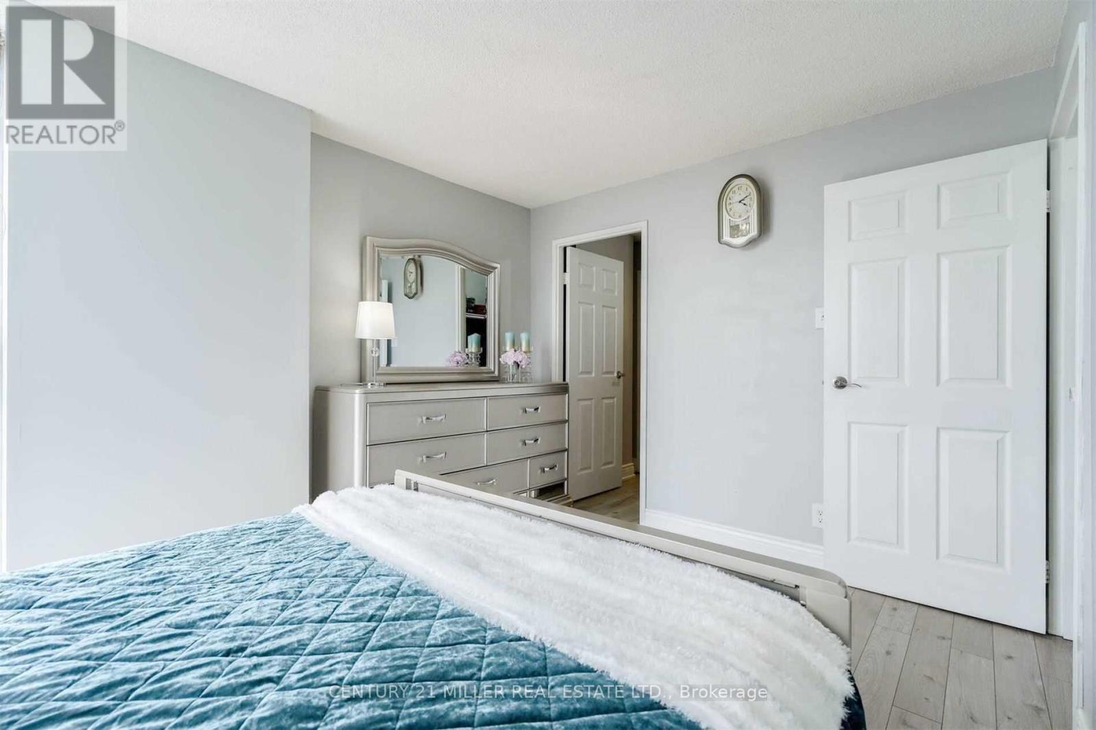 1802 - 25 Trailwood Drive, Mississauga (Hurontario), Ontario  L4Z 3K9 - Photo 14 - W12637710