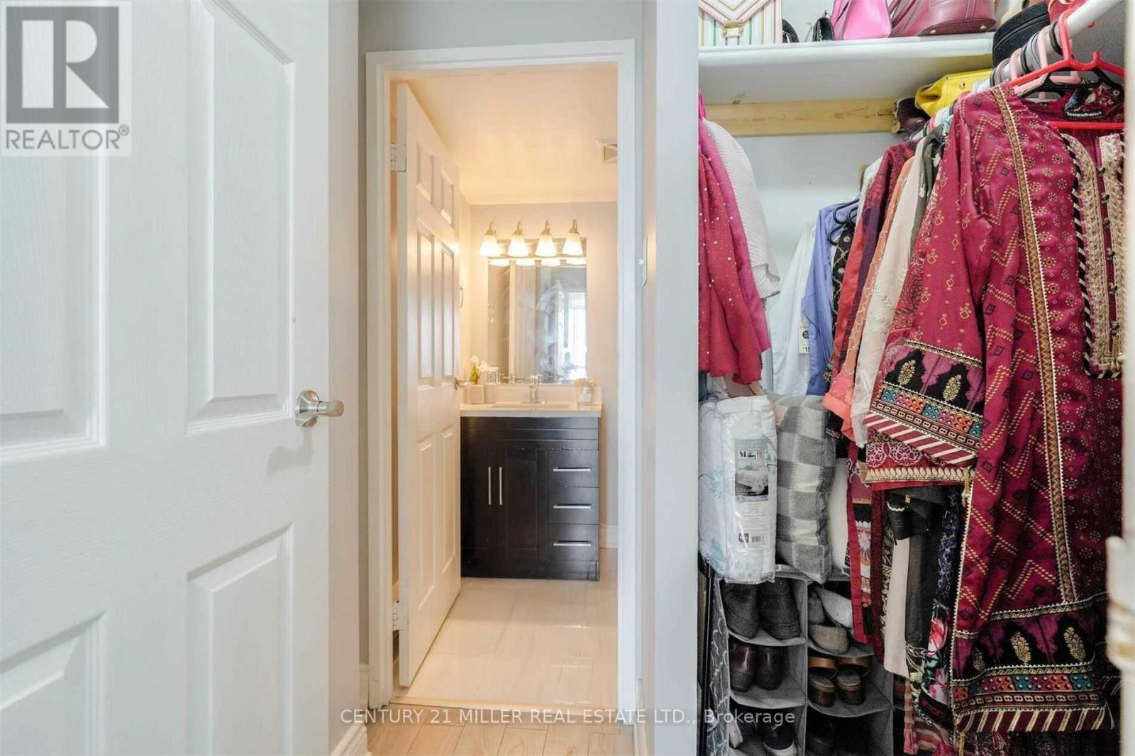 1802 - 25 Trailwood Drive, Mississauga (Hurontario), Ontario  L4Z 3K9 - Photo 15 - W12637710