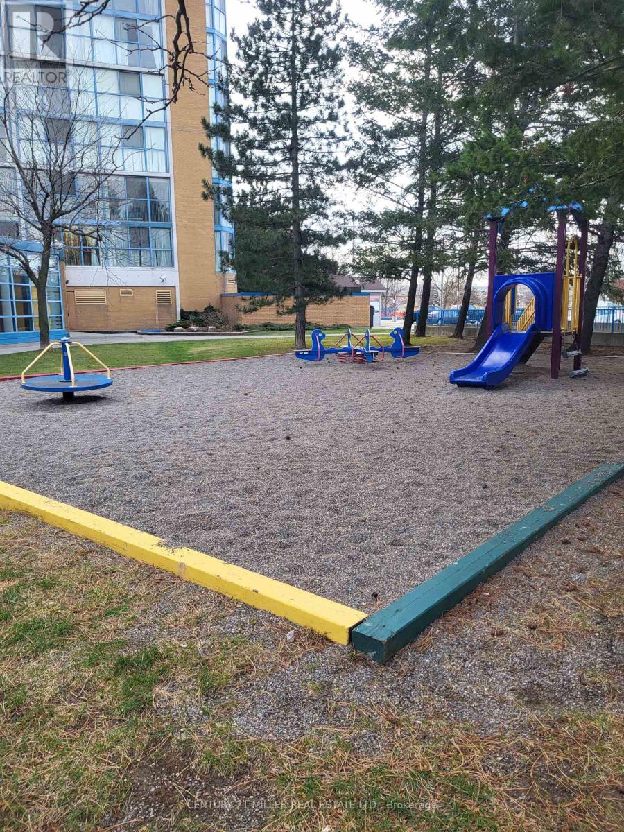 1802 - 25 Trailwood Drive, Mississauga (Hurontario), Ontario  L4Z 3K9 - Photo 21 - W12637710