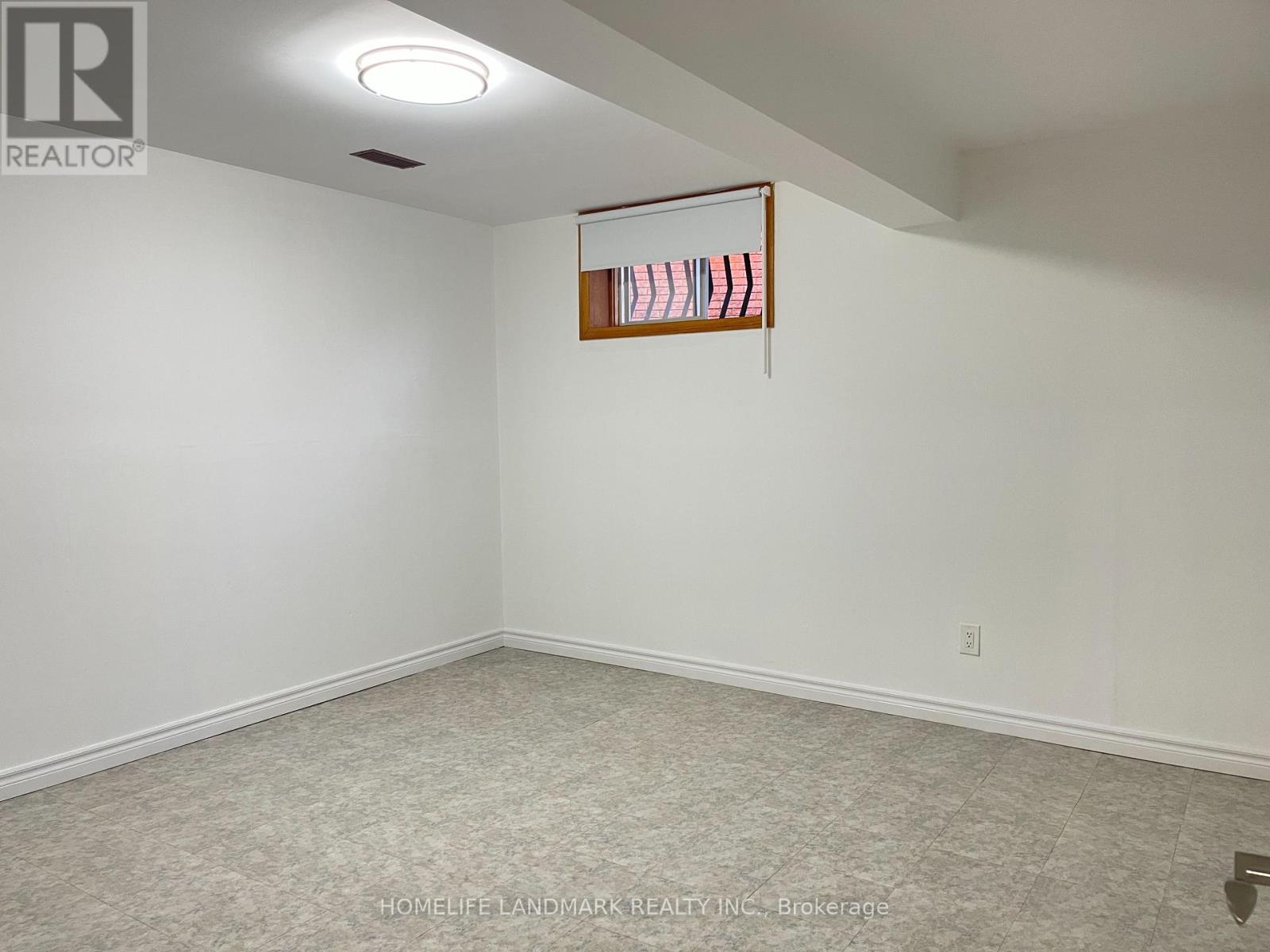 Lower & Main - 353 Darlington Court, Hamilton, Ontario  L9C 6Z2 - Photo 15 - X12637708