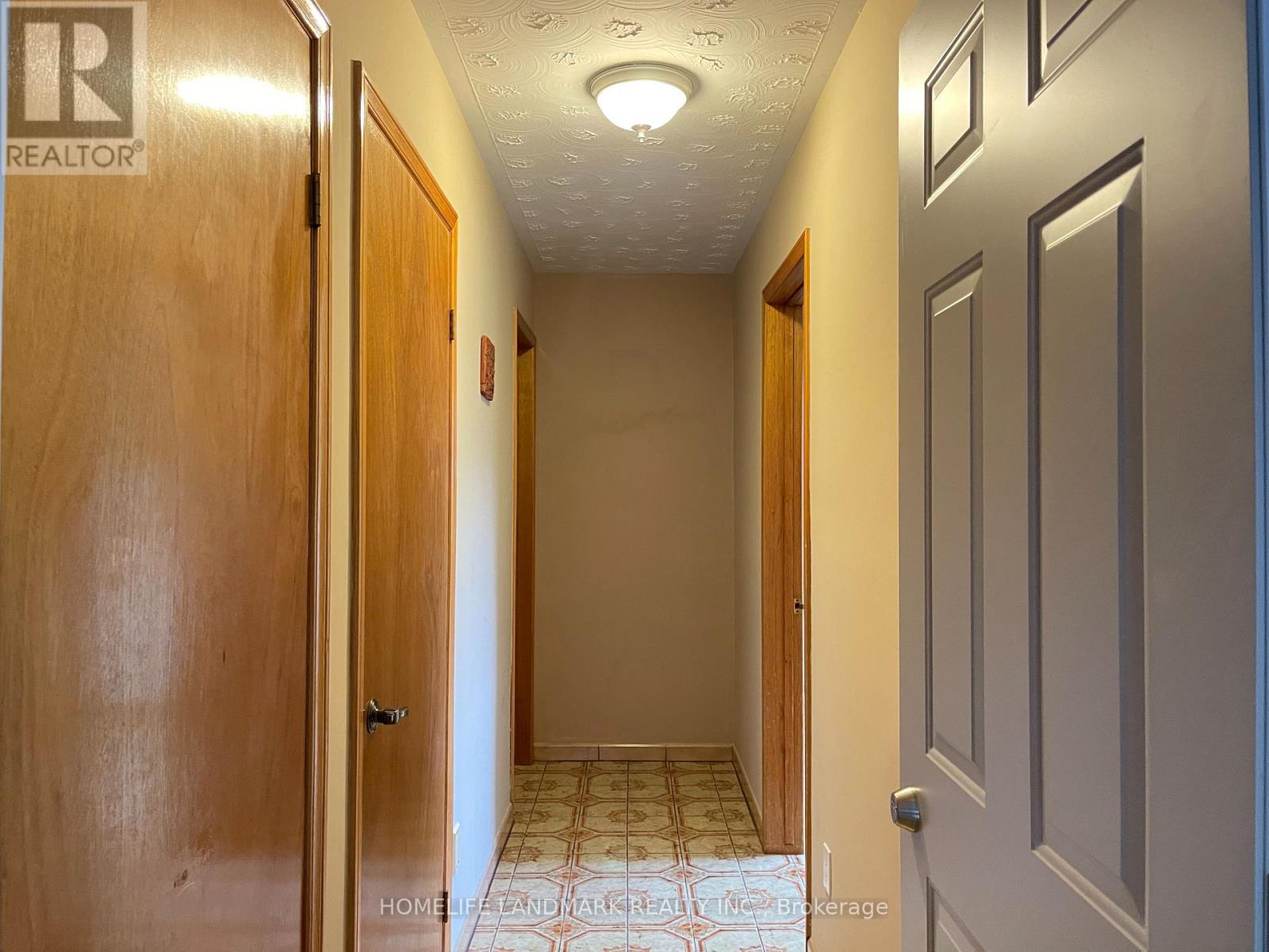 Lower & Main - 353 Darlington Court, Hamilton, Ontario  L9C 6Z2 - Photo 27 - X12637708