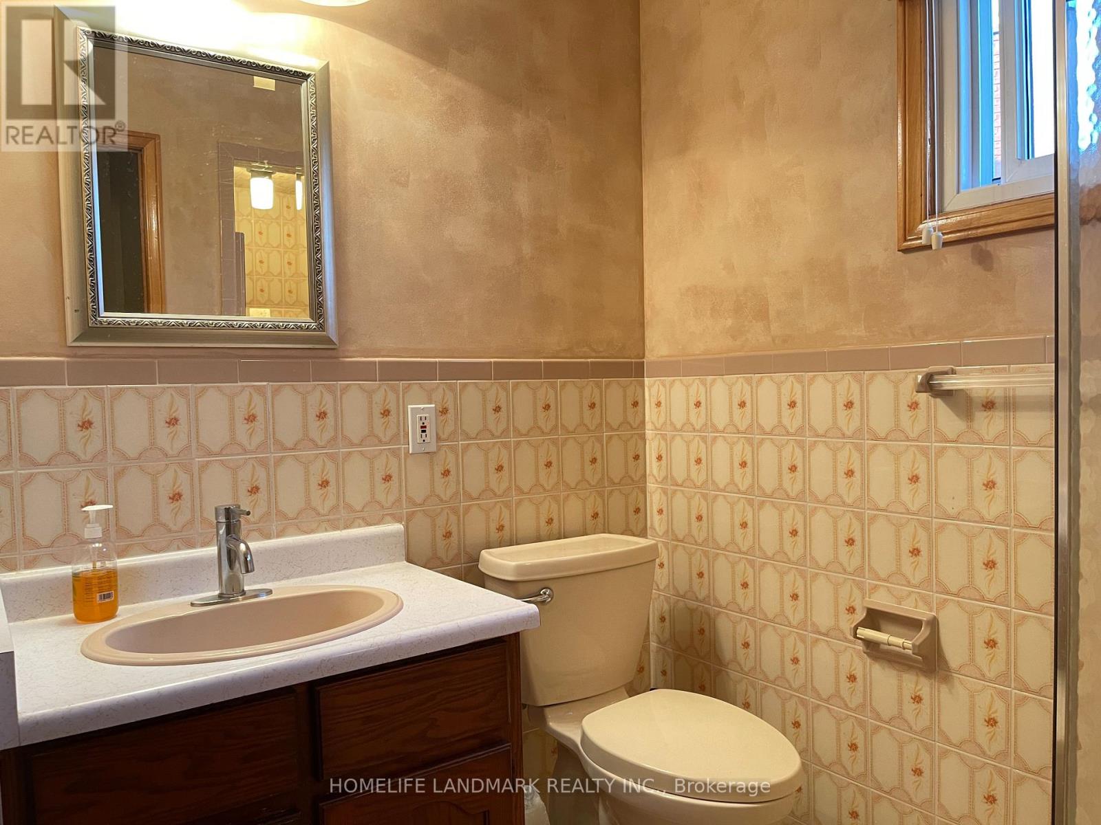 Lower & Main - 353 Darlington Court, Hamilton, Ontario  L9C 6Z2 - Photo 30 - X12637708