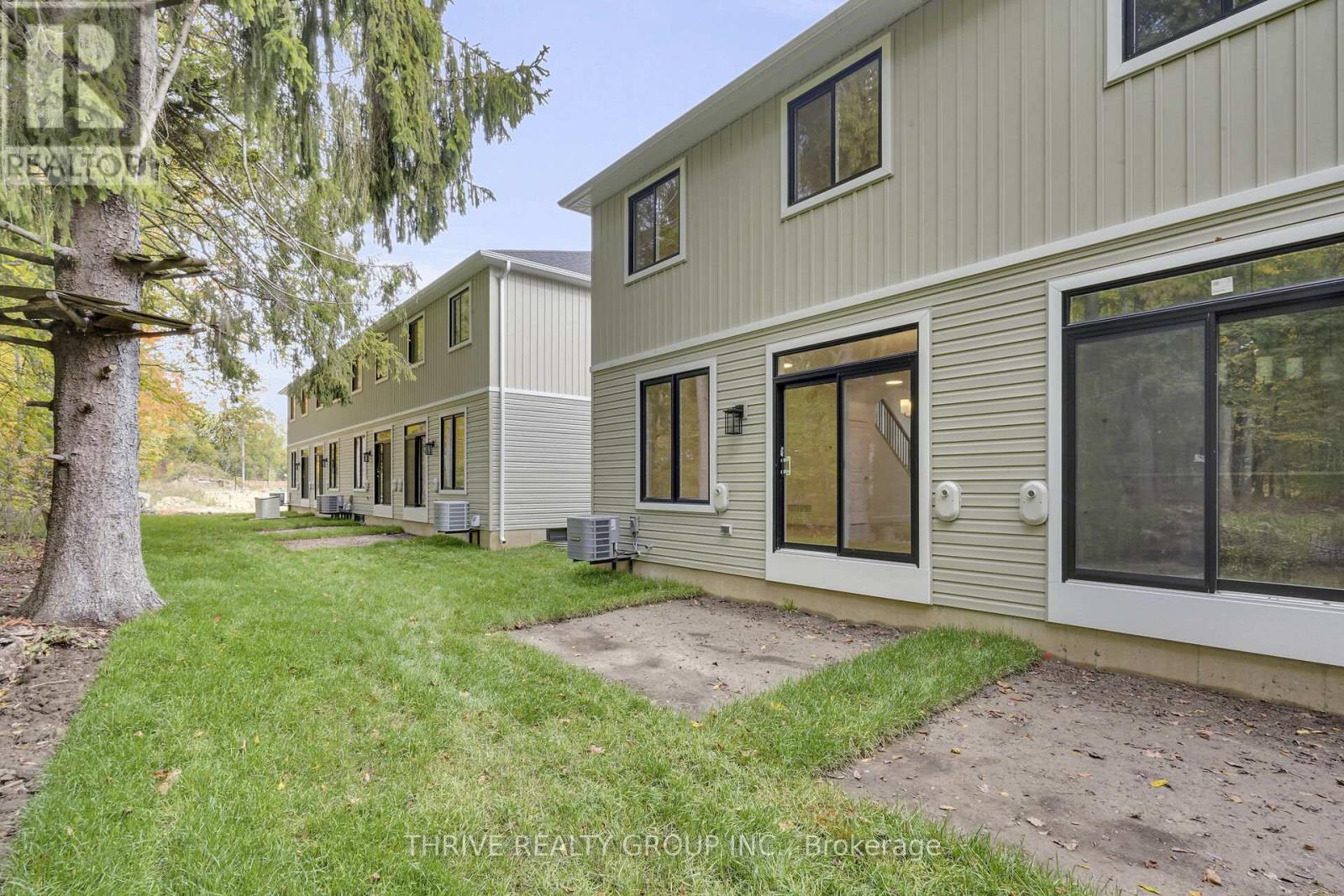 9 - 279 Hill Street, Central Elgin, Ontario  N5L 0C4 - Photo 36 - X12403703