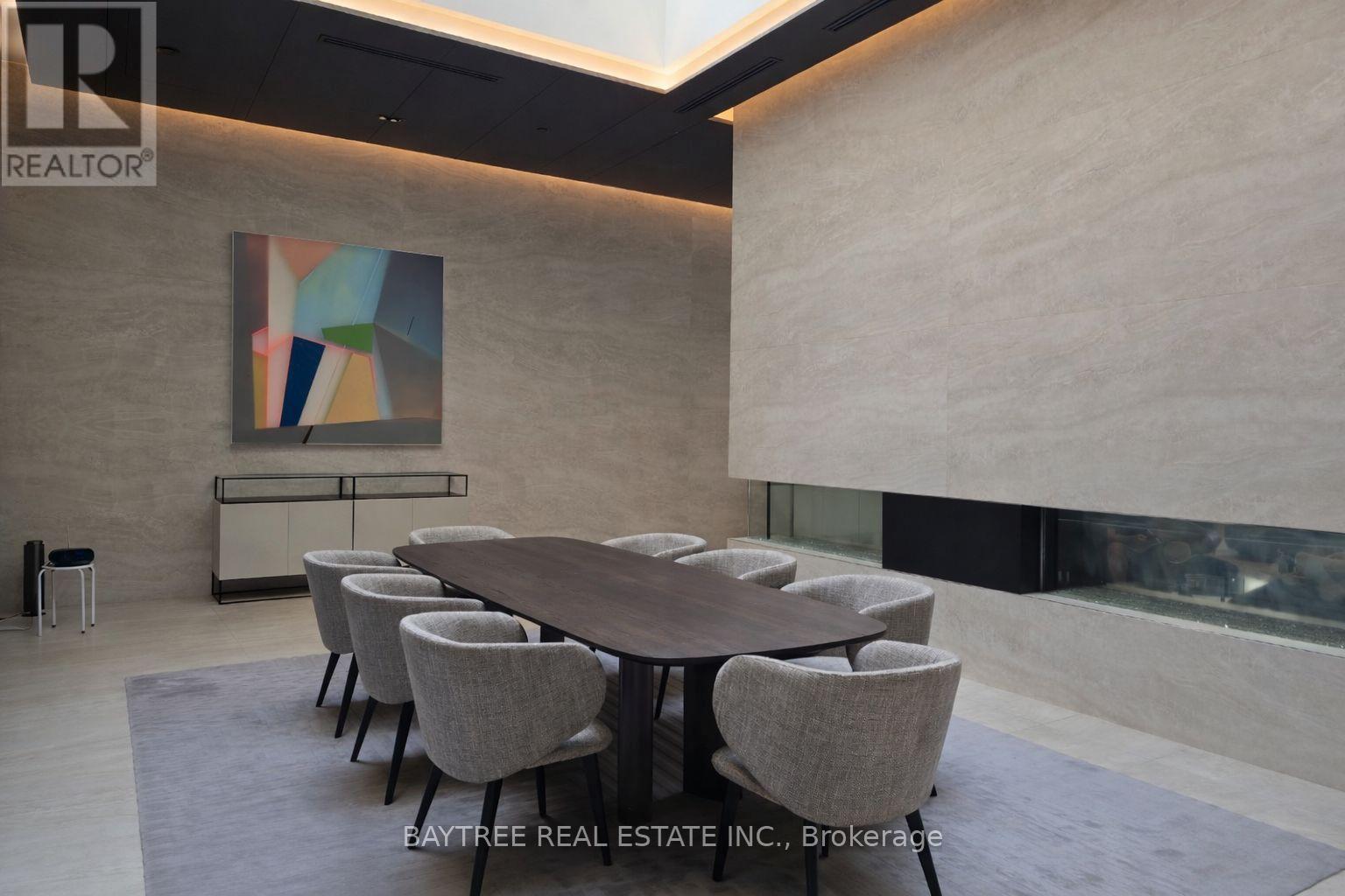 5007 - 2221 Yonge Street, Toronto (Mount Pleasant West), Ontario  M4S 2B4 - Photo 2 - C12637740