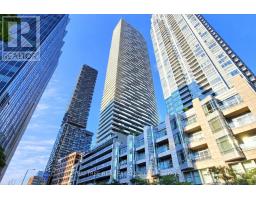 5007 - 2221 YONGE STREET, Toronto, Ontario