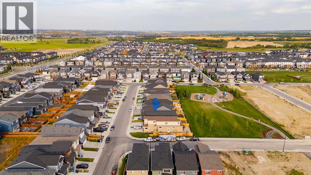 211 Creekstone Row Sw, Calgary, Alberta  T2X 4Y4 - Photo 47 - A2275428