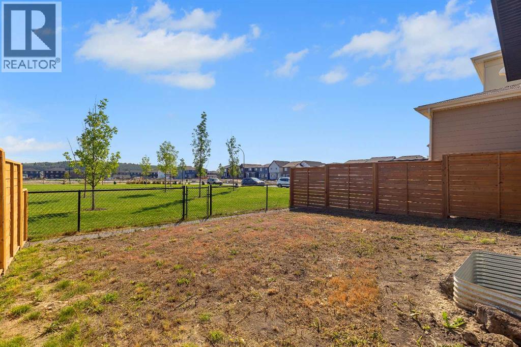 211 Creekstone Row Sw, Calgary, Alberta  T2X 4Y4 - Photo 44 - A2275428