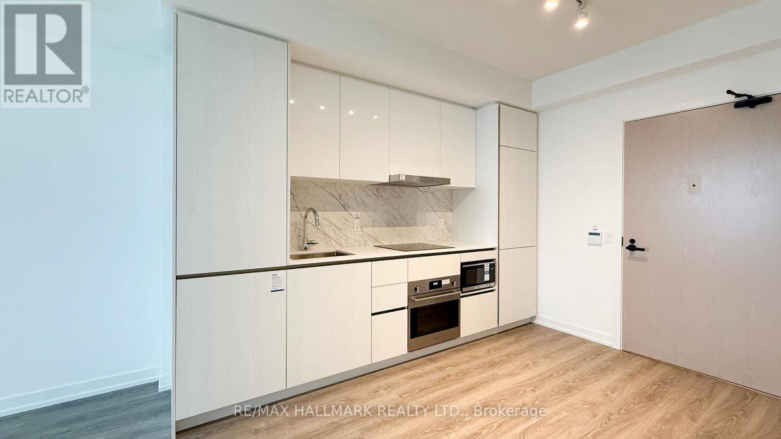 4203 - 8 Interchange Way, Vaughan, Ontario  L4K 0R2 - Photo 14 - N12637742