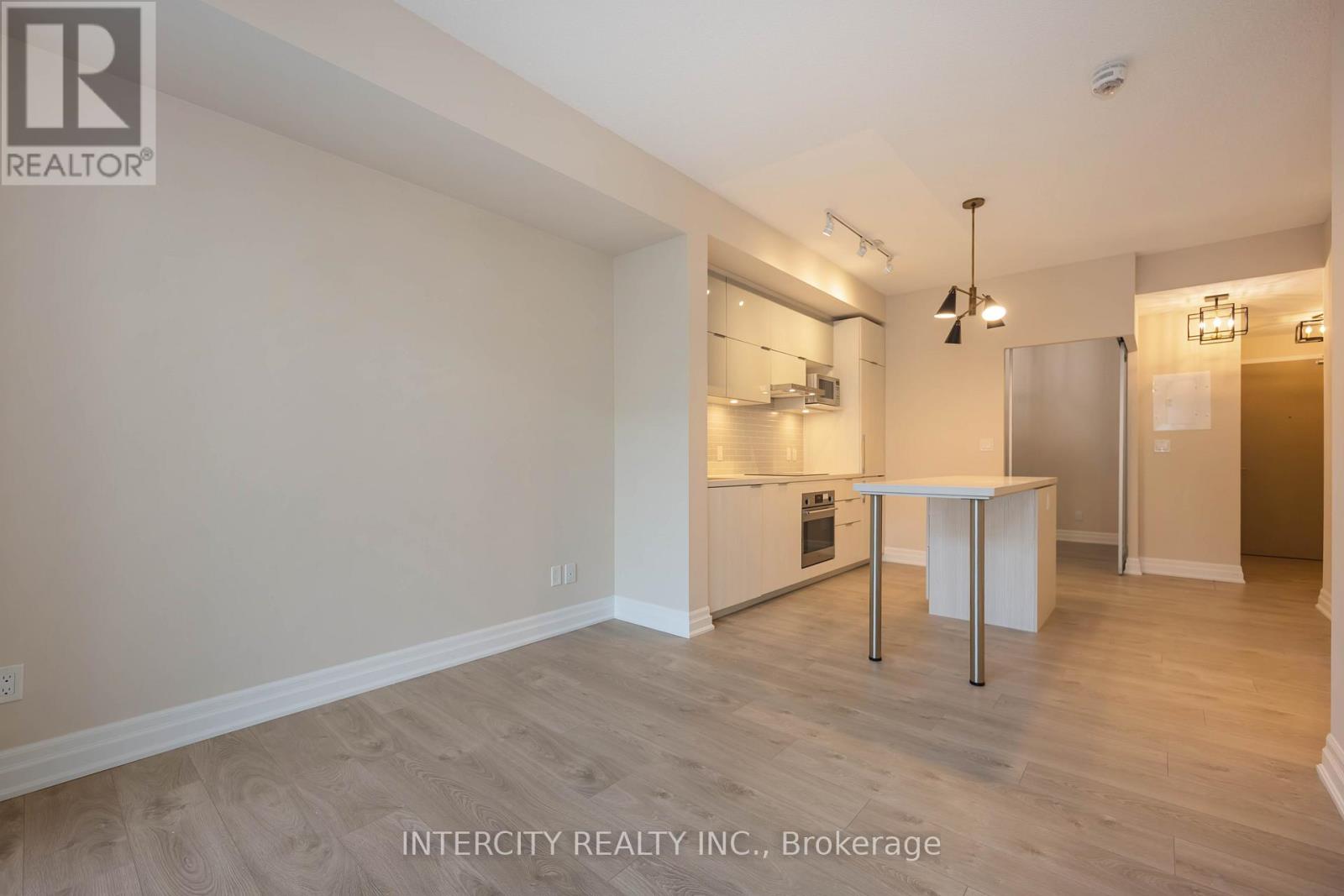 802 - 10 Rouge Valley Drive, Markham, Ontario  L6G 0G9 - Photo 8 - N12463199