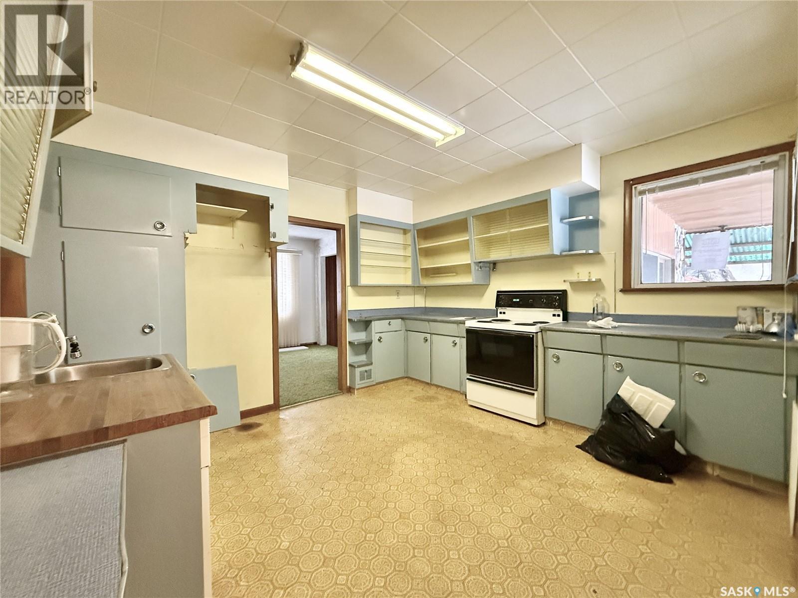 340 Ross Street, Lumsden, Saskatchewan  S0G 3C0 - Photo 11 - SK025709