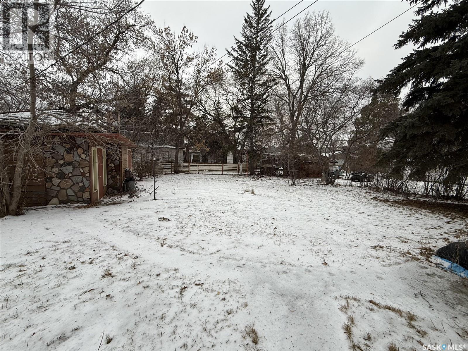 340 Ross Street, Lumsden, Saskatchewan  S0G 3C0 - Photo 3 - SK025709