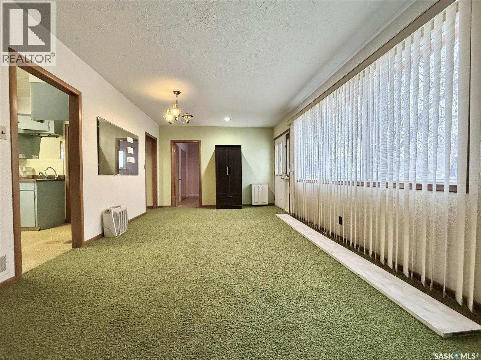 340 Ross Street, Lumsden, Saskatchewan  S0G 3C0 - Photo 8 - SK025709