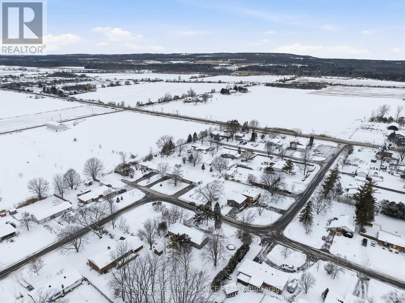 17 Chrisval Avenue, Quinte West, Ontario  K8V 5P7 - Photo 43 - X12637756