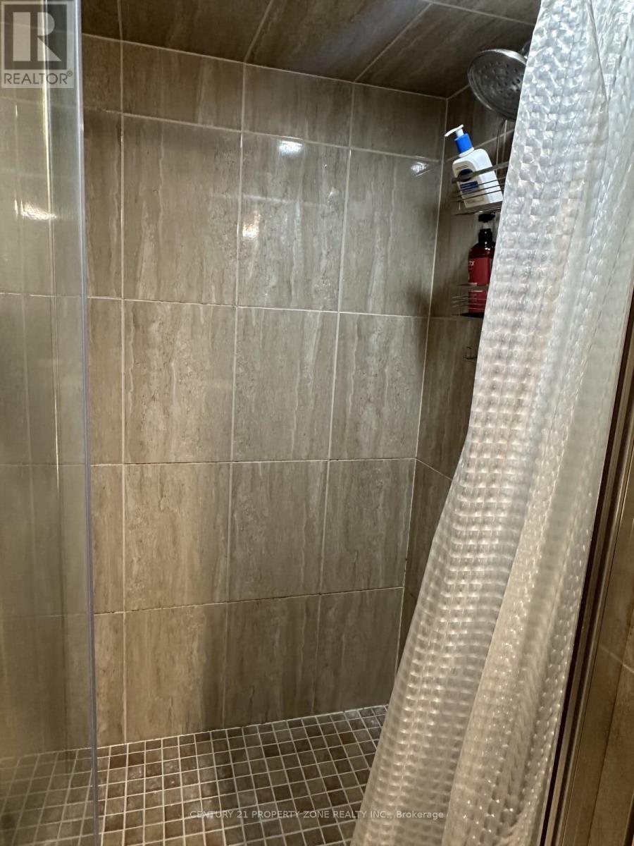 30 Brookfield Crescent, Kitchener, Ontario  N2E 0A7 - Photo 21 - X12637744