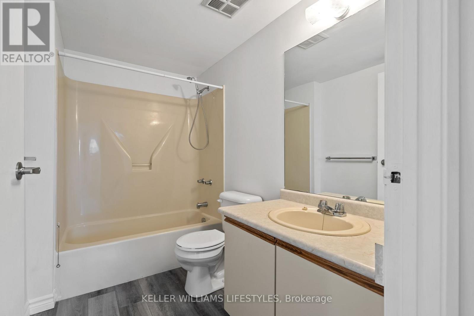 105 - 15 Jacksway Crescent, London North, Ontario  N5X 3T8 - Photo 29 - X12637768