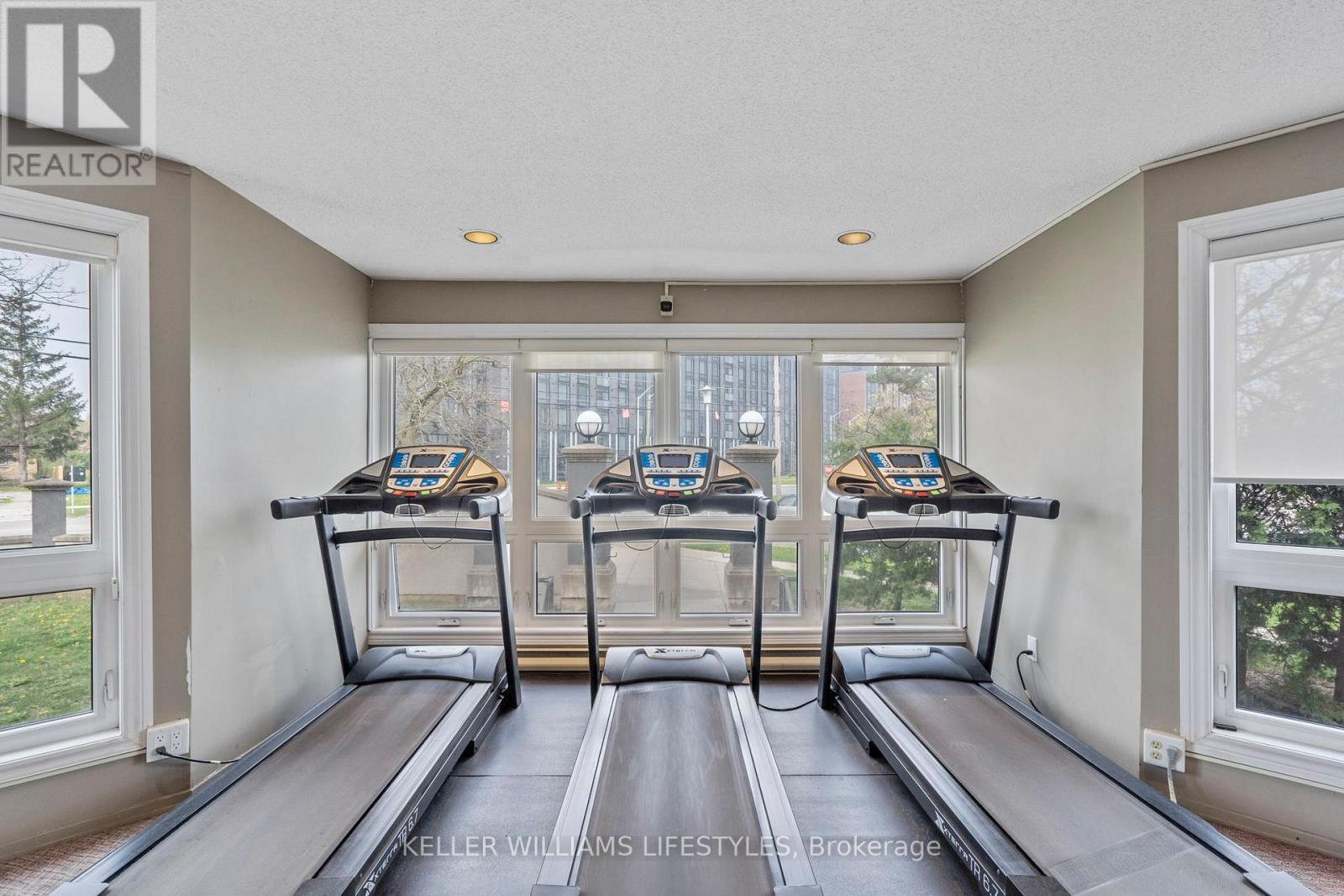 105 - 15 Jacksway Crescent, London North, Ontario  N5X 3T8 - Photo 37 - X12637768