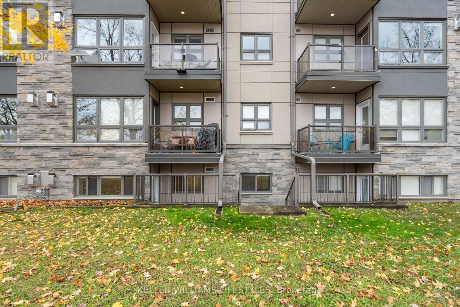 105 - 15 Jacksway Crescent, London North, Ontario  N5X 3T8 - Photo 4 - X12637768