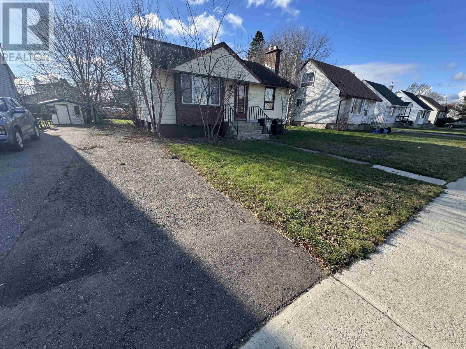 2134 Ridgeway St E, Thunder Bay, Ontario  P7E 5J9 - Photo 3 - TB253551