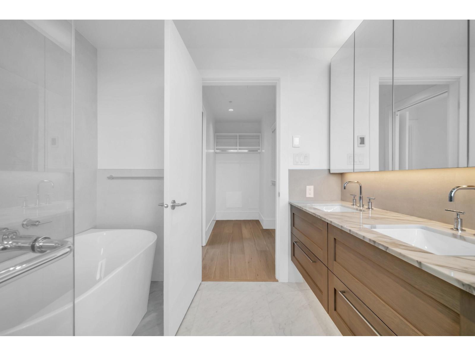 804 1500 Martin Street, White Rock, British Columbia  V4B 0C2 - Photo 23 - R3074251