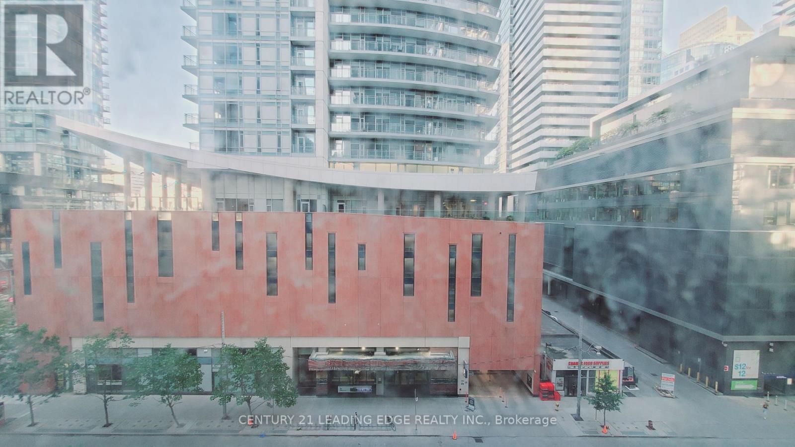 706 - 8 Widmer Street, Toronto, Ontario  M5V 0W6 - Photo 16 - C12637770