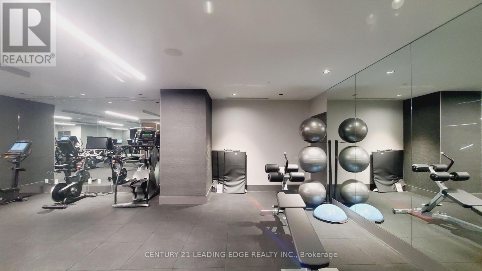 706 - 8 Widmer Street, Toronto, Ontario  M5V 0W6 - Photo 6 - C12637770