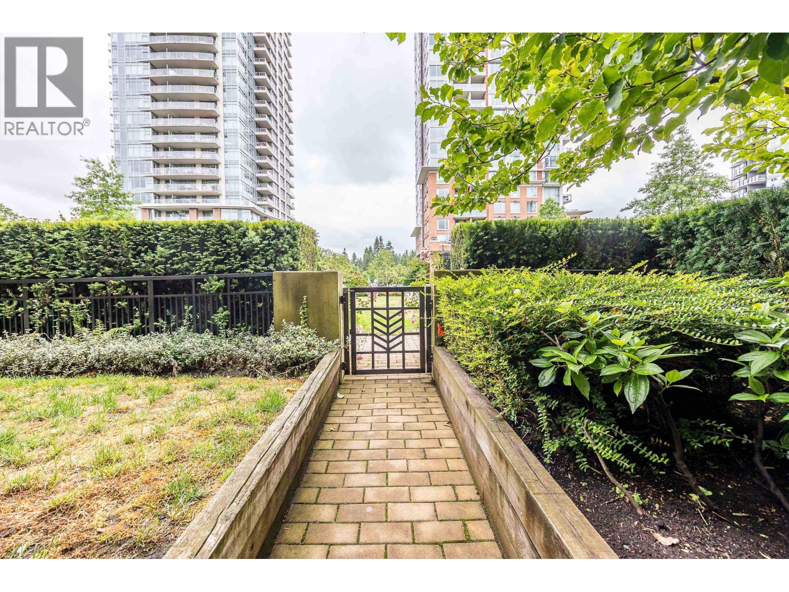 103 1135 Windsor Mews, Coquitlam, British Columbia  V3B 0L2 - Photo 11 - R3074194