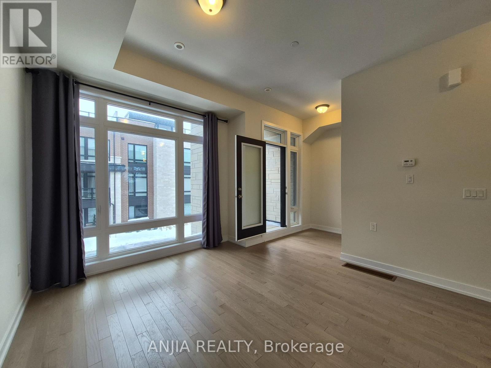 104 Credit Lane, Richmond Hill, Ontario  L4E 1G9 - Photo 20 - N12585528