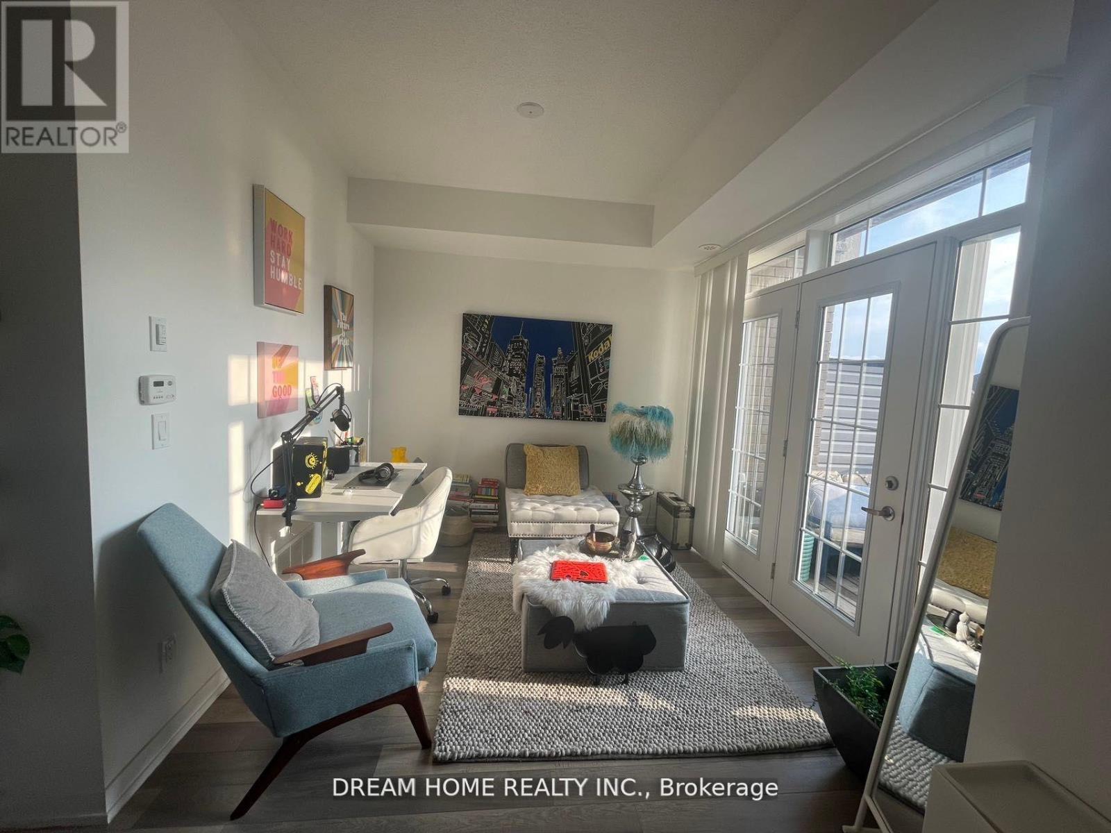 7 Heswall Lane, Newmarket (Glenway Estates), Ontario  L3Y 0E1 - Photo 2 - N12615160