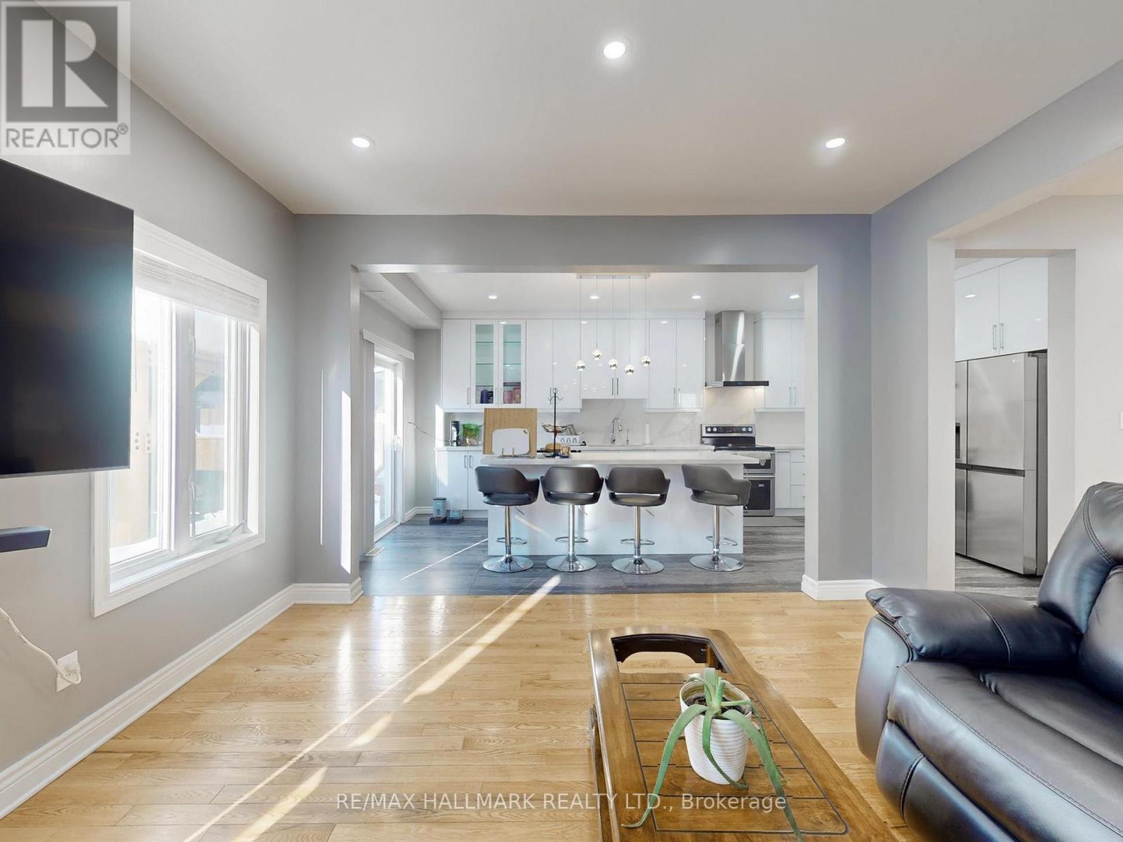 84 Diana Drive, Orillia, Ontario  L3V 0E2 - Photo 7 - S12637772