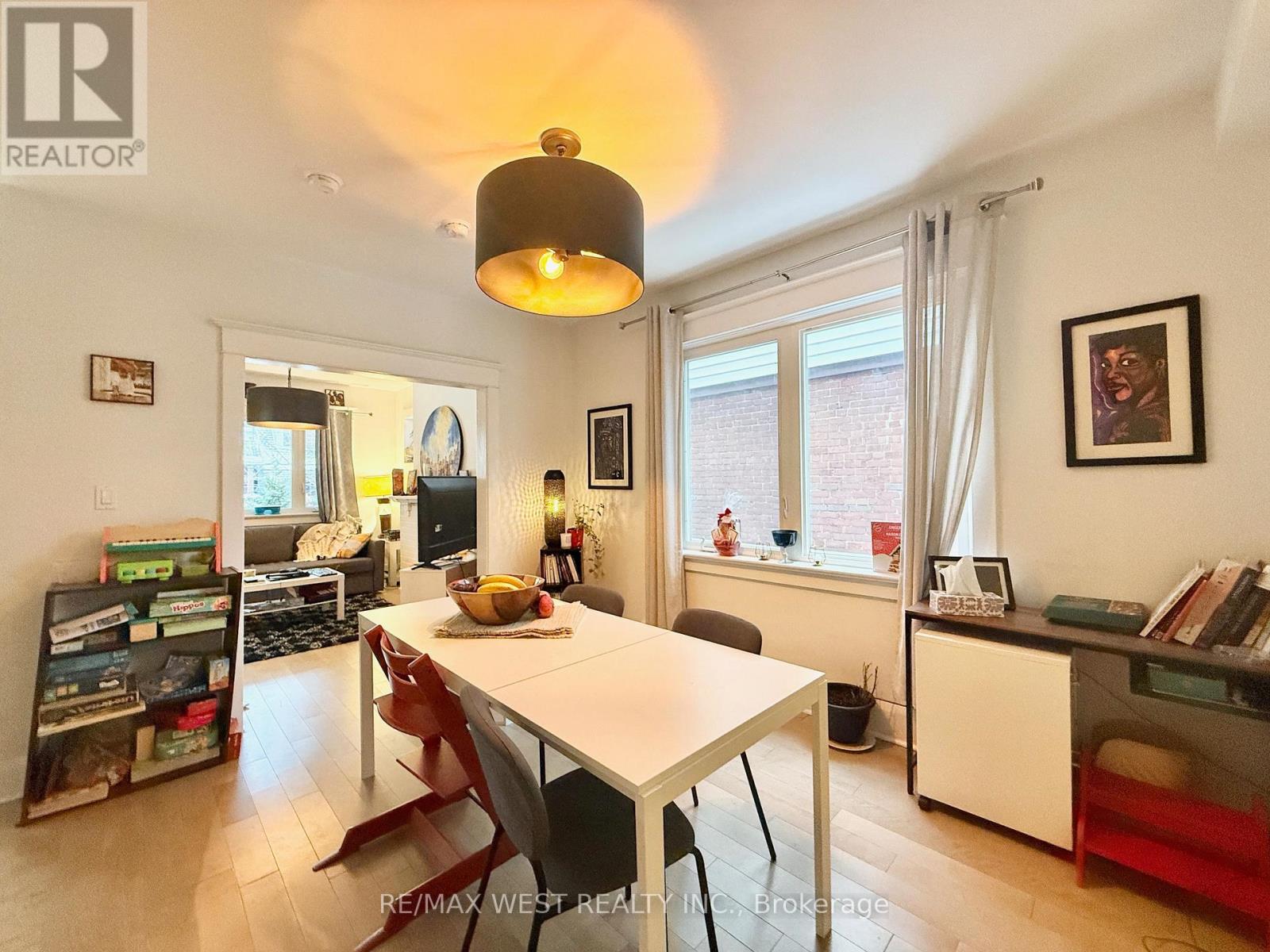 Main & 2nd - 15 Keystone Avenue, Toronto, Ontario  M4C 1G9 - Photo 12 - E12637778