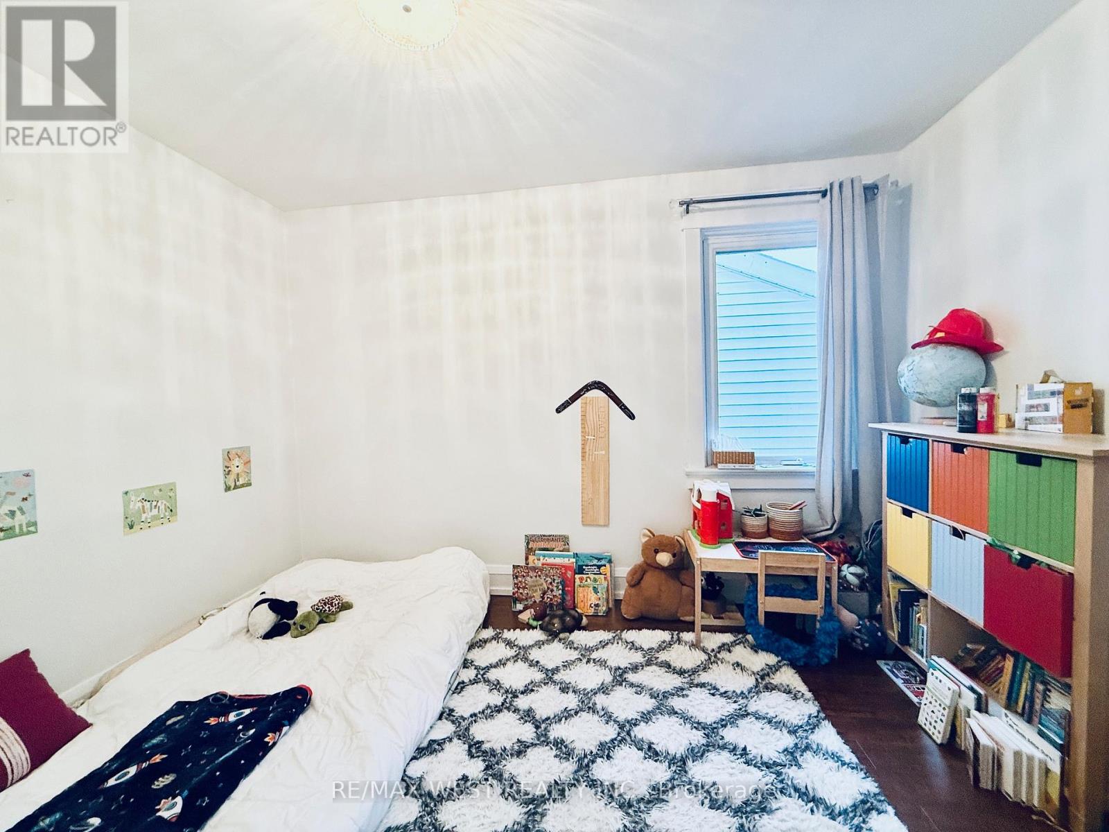 Main & 2nd - 15 Keystone Avenue, Toronto, Ontario  M4C 1G9 - Photo 22 - E12637778