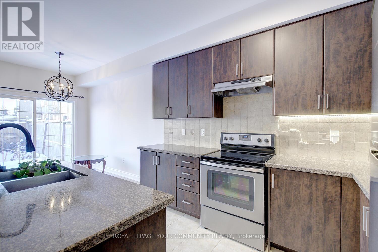 110 Chayna Crescent, Vaughan (Patterson), Ontario  L6A 0N1 - Photo 15 - N12637780