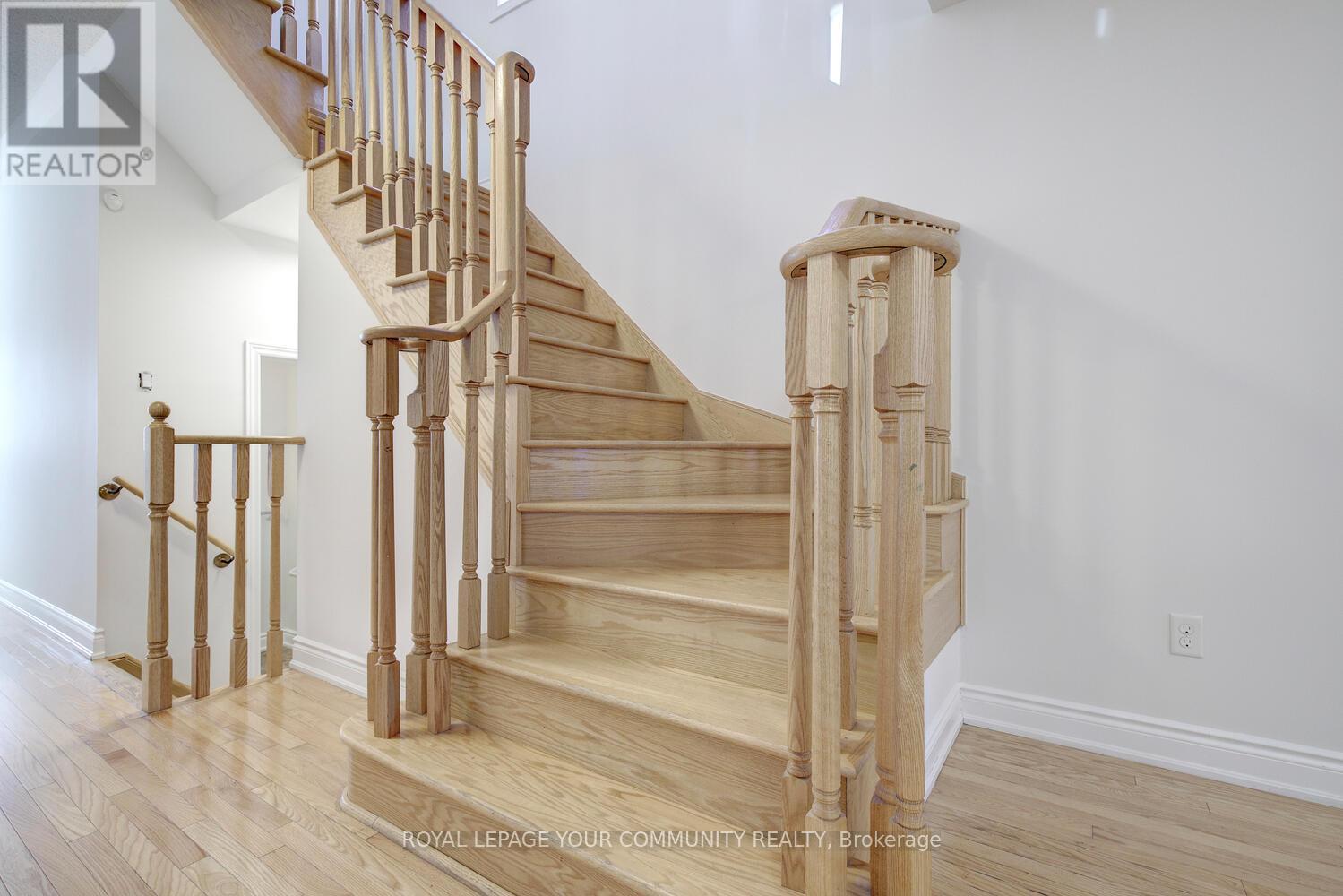 110 Chayna Crescent, Vaughan (Patterson), Ontario  L6A 0N1 - Photo 19 - N12637780