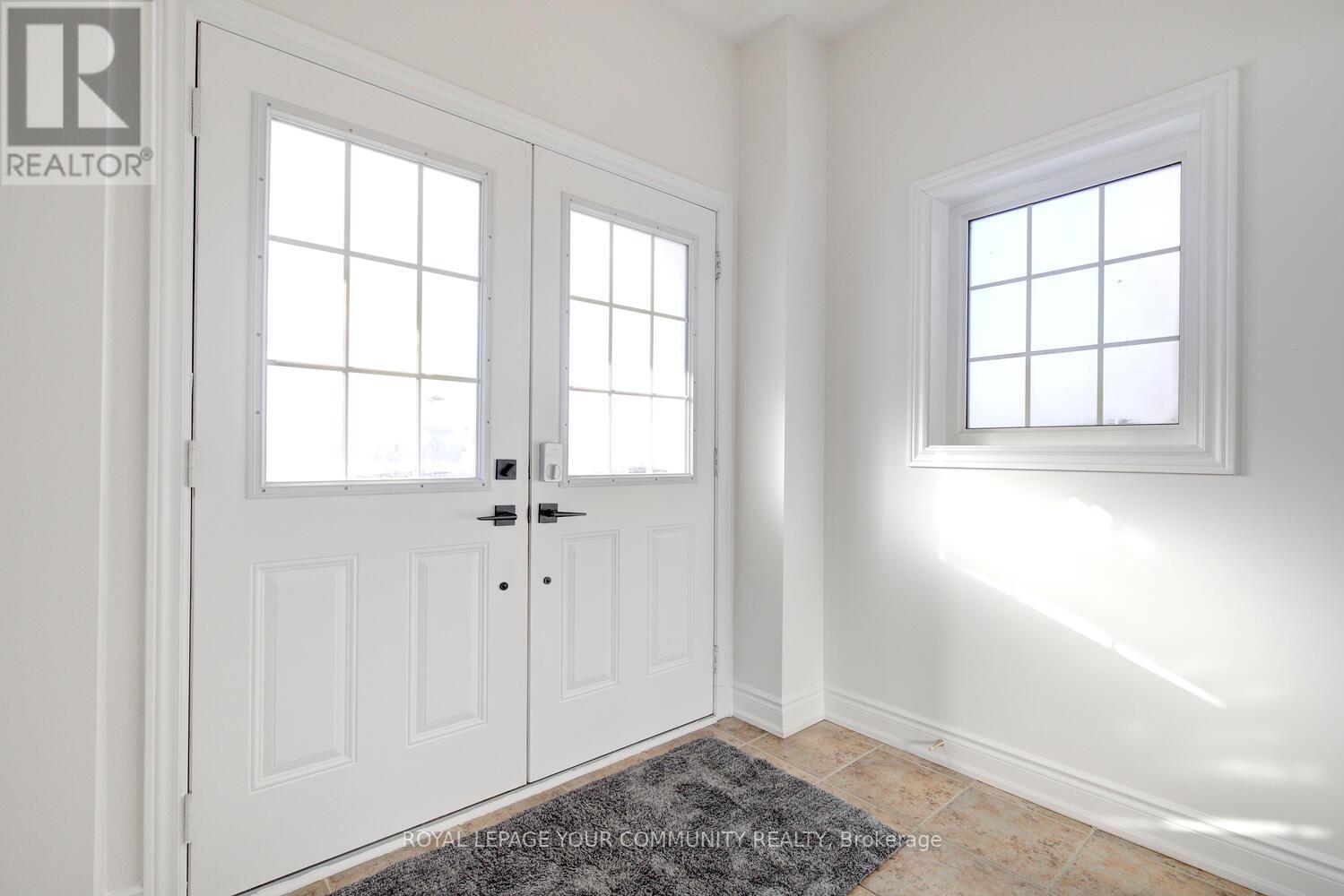 110 Chayna Crescent, Vaughan (Patterson), Ontario  L6A 0N1 - Photo 3 - N12637780