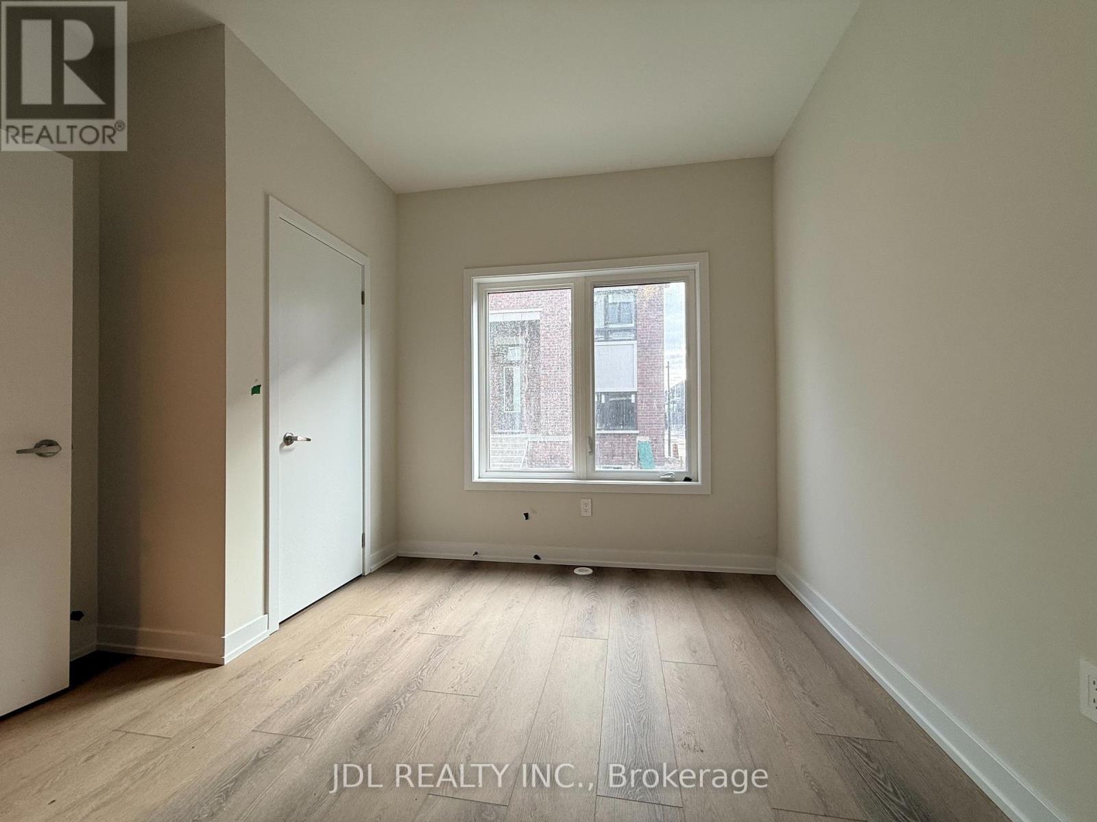 11 Agnes Lane, Richmond Hill (Headford Business Park), Ontario  L4B 0J4 - Photo 13 - N12637786