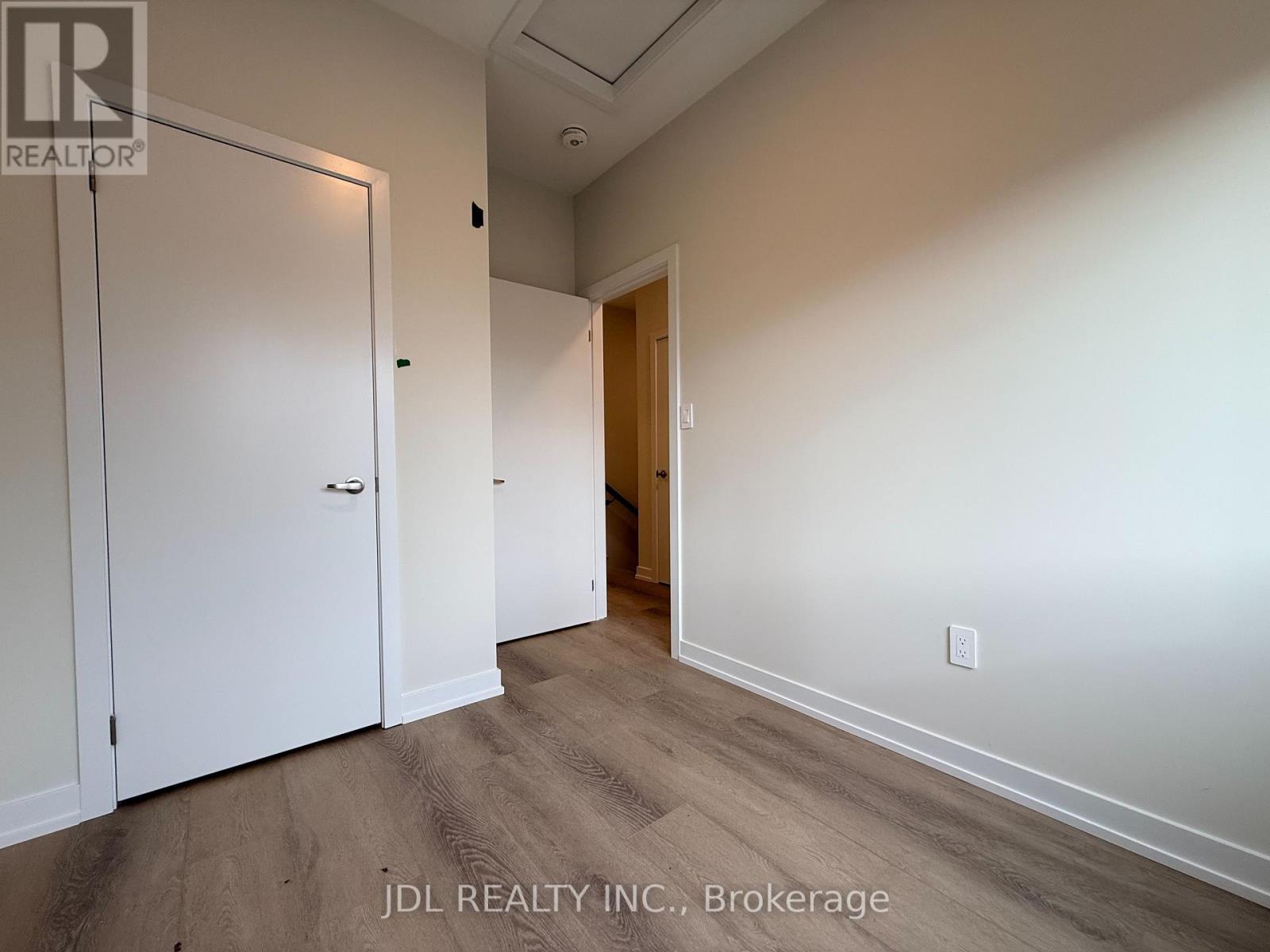 11 Agnes Lane, Richmond Hill (Headford Business Park), Ontario  L4B 0J4 - Photo 14 - N12637786