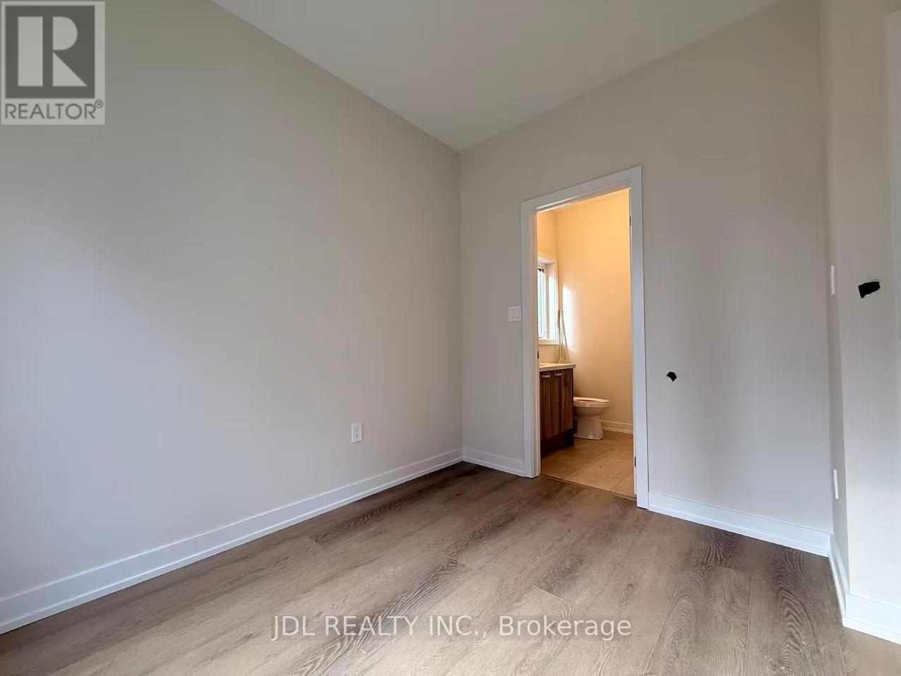 11 Agnes Lane, Richmond Hill (Headford Business Park), Ontario  L4B 0J4 - Photo 15 - N12637786