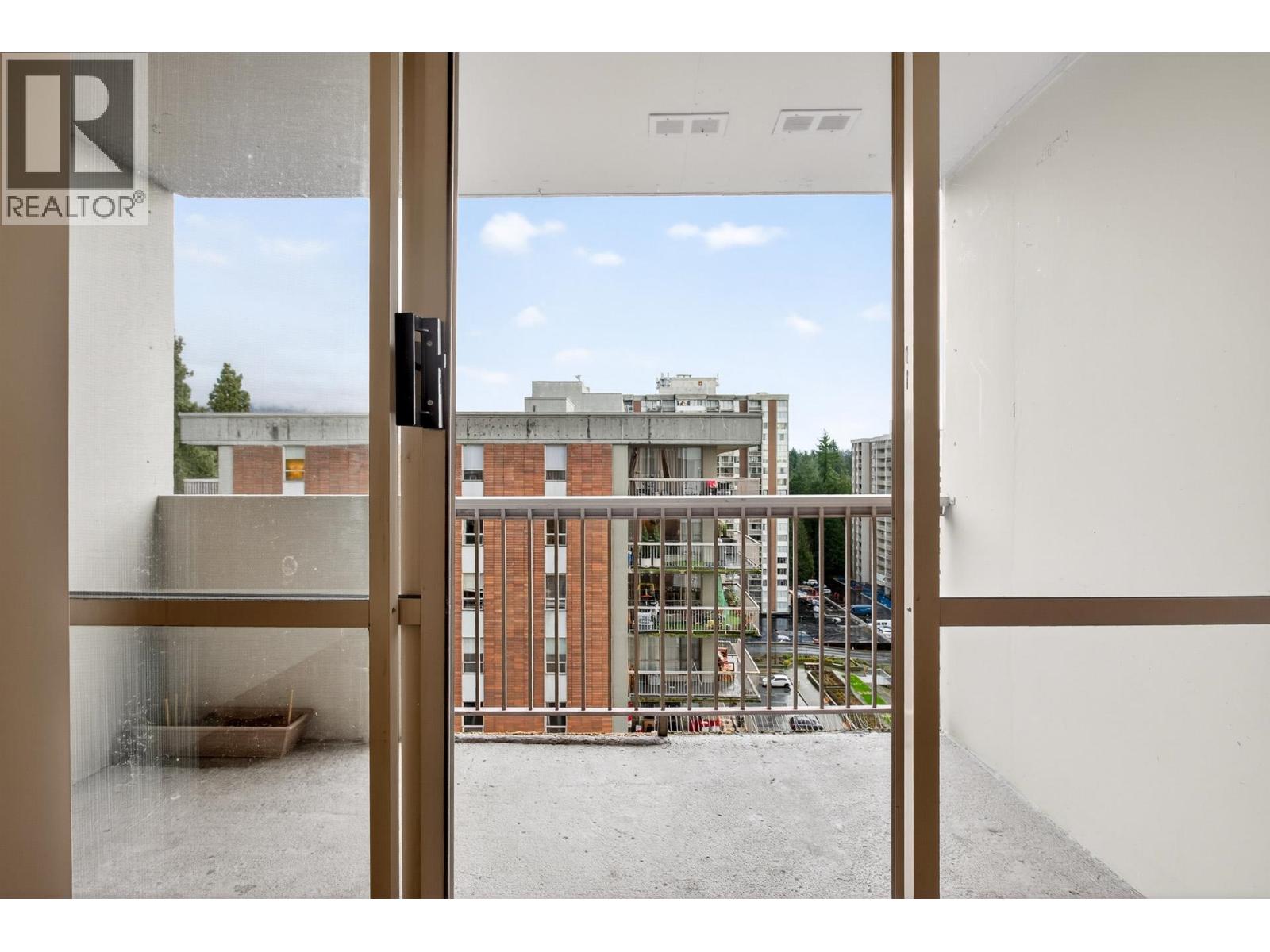 1306 2016 Fullerton Avenue, North Vancouver, British Columbia  V7N 3E9 - Photo 25 - R3074161