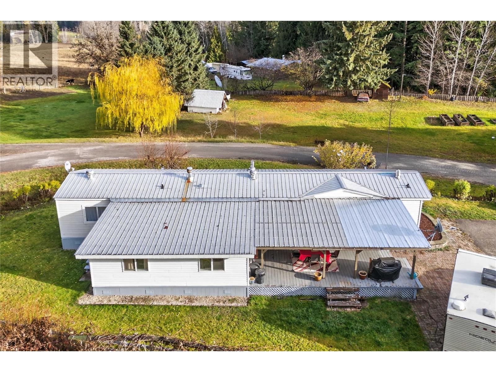 2036 Solsqua Sicamous Road Unit# 17, Sicamous, British Columbia  V0E 2V4 - Photo 6 - 10369800