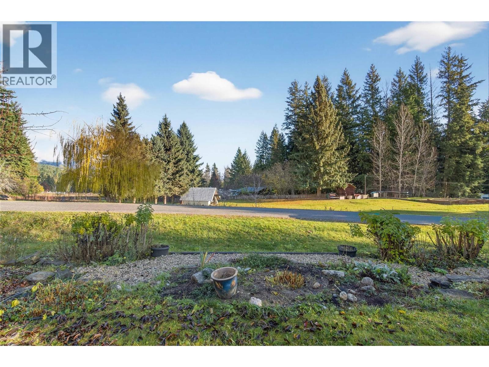 2036 Solsqua Sicamous Road Unit# 17, Sicamous, British Columbia  V0E 2V4 - Photo 67 - 10369800